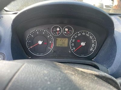 Second-hand Ford Fiesta 2007 Negru Hatchback