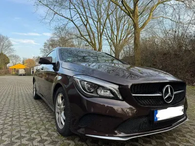 Gebraucht Mercedes CLA200 136 PS (100 kW) 2017 Braun Coupé