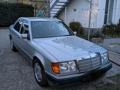Occasion Mercedes E260 160 PK (117 kW) 1992 Grijs Sedan