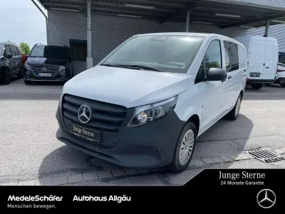 Gebraucht Mercedes Vito 163 PS (119 kW) 2024 Arktikweiß Van
