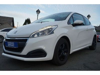 gebraucht Peugeot 208 1.2 Active PureTech82 Kamera;Sitzh.;Panodach