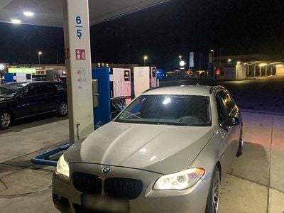Gebraucht BMW 520 184 PS (135 kW) 2011 Silber Kombi