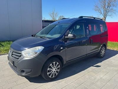 Usata Dacia Dokker 83 CV (61 kW) 2014 Blu Monovolume