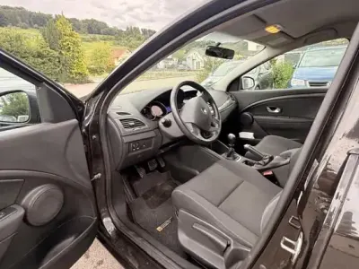 Gebraucht Renault Mégane GrandTour 110 PS (80 kW) 2009 Schwarz Kombi
