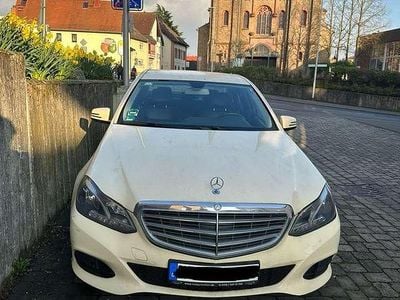 Mercedes E200