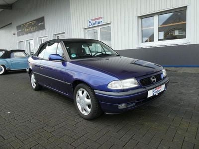 Gebraucht Opel Astra Cabriolet Edition 71 PS (52 kW) 1996 Blau Cabrio