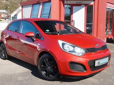 Gebraucht Kia Rio DREAM-TEAM Edition 86 PS (63 kW) 2014 Rot Kleinwagen