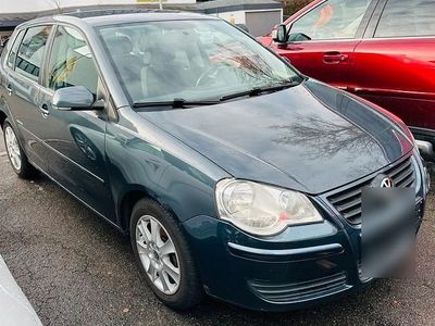 Grau Gebraucht 2009 VW Polo Kleinwagen | 2.498 € (Fairer Preis)