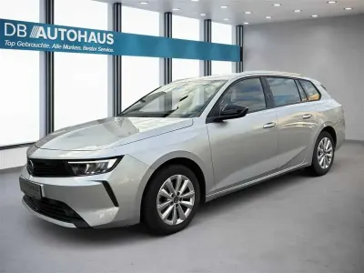 Gebraucht Opel Astra Edition 131 PS (96 kW) 2024 Silber Kleinwagen