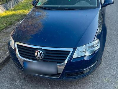 Second-hand VW Passat 104 CP (76 kW) 2007 Albastru Break