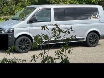 Gebraucht VW T5 140 PS (102 kW) 2015 Silber Van