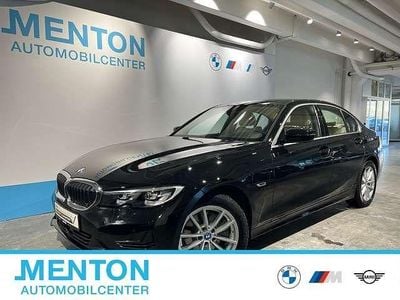 Gebraucht BMW 320e Advantage 204 PS (150 kW) 2022 Schwarz Limousine