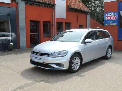 Gebraucht VW Golf VII Comfortline 150 PS (110 kW) 2019 Silber Kombi