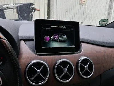 Gebraucht Mercedes B200 136 PS (100 kW) 2014 Braun Kleinwagen
