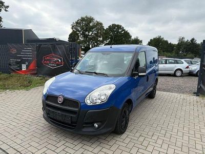 Blau Gebraucht 2014 Fiat Doblò Van / Kleinbus | 4.790 € (Fairer Preis)