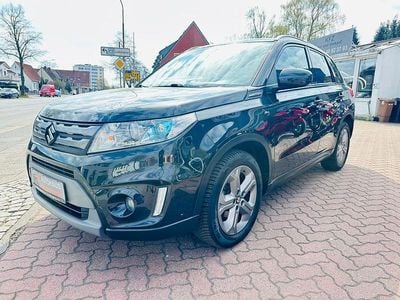 Gebraucht Suzuki Vitara Comfort 120 PS (88 kW) 2017 Schwarz SUV