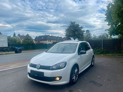 gebraucht VW Golf VI 1.4 TSI Automatik Match Plus Schiebedach Tempo Klimaaut