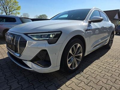 Second-hand Audi e-tron S-Line 230 kW (313 CP) 2022 Alb SUV