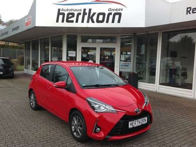 gebraucht Toyota Yaris 1,5-Dual-VVT-iE Comfort NAVI AHK RückfahrK ALU