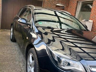Gebraucht Opel Insignia 170 PS (125 kW) 2016 Schwarz Kombi