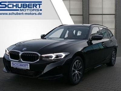 Gebraucht BMW 318 Sport Line 150 PS (110 kW) 2025 Black sapphire metallic Kombi