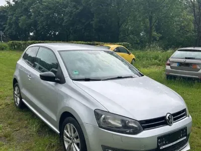 Gebraucht VW Polo Highline 105 PS (77 kW) 2011 Silber Kleinwagen