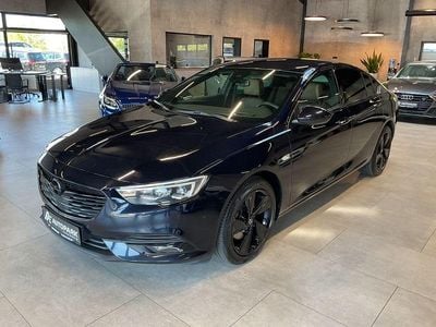 Usata Opel Insignia Exklusiv 209 CV (153 kW) 2019 Blu Berlina