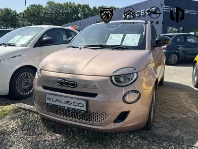 Neu Fiat 500 Icon 65 PS (47 kW) 2026 Gold Limousine