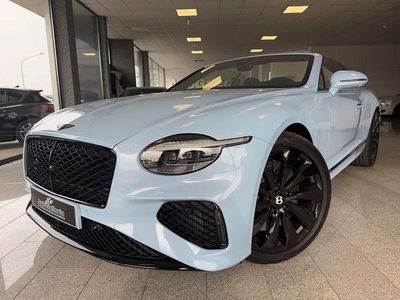 Neu Bentley Continental 680 PS (500 kW) 2025 Blau Cabrio