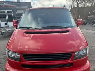 Gebraucht VW Multivan 102 PS (75 kW) 1999 Rot Van / Kleinbus