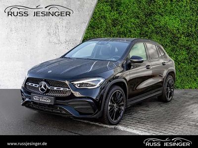 Schwarz Gebraucht 2020 Mercedes GLA250 AMG line SUV | 34.880 € (Etwas zu teuer)