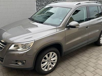 Gebraucht VW Tiguan Sportline 150 PS (110 kW) 2009 Grau SUV
