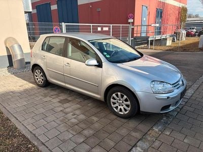 Gebraucht VW Golf IV 105 PS (77 kW) 2005 Silber Limousine