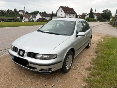 Gebraucht Seat Leon 105 PS (77 kW) 2002 Silber Kleinwagen