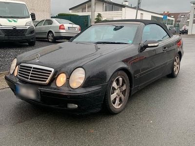 Mercedes CLK230