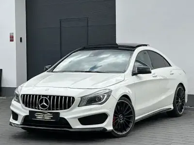 Gebraucht Mercedes CLA45 AMG AMG 400 PS (294 kW) 2015 Calcitweiss/zirrusweiss Coupé