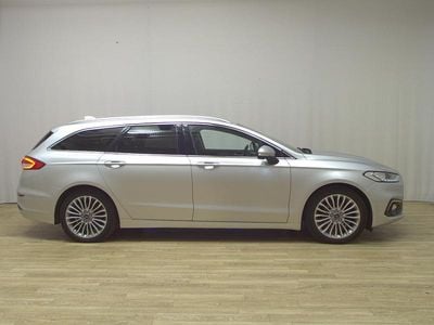 Gebraucht Ford Mondeo Titanium 150 PS (110 kW) 2021 Silber Kombi