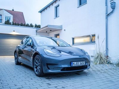 gebraucht Tesla Model 3 