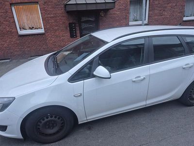 Usata Opel Astra Sport 165 CV (121 kW) 2013 Bianco Station wagon