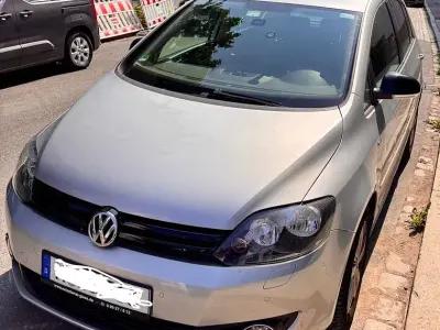Gebraucht VW Golf Plus Match 105 PS (77 kW) 2012 Silber Van / Kleinbus