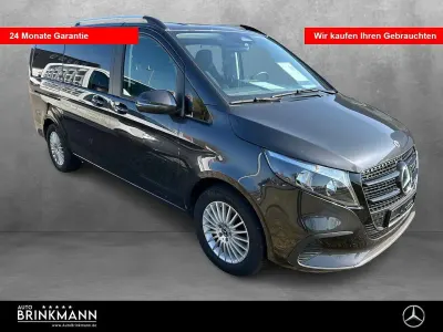 Gebraucht Mercedes V220 163 PS (119 kW) 2024 Grau Van / Kleinbus