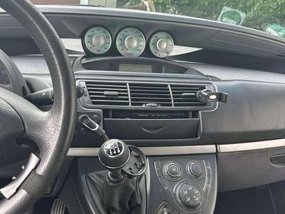 Peugeot 807