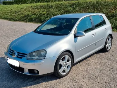 Gebraucht VW Golf IV 105 PS (77 kW) 2004 Silber Limousine