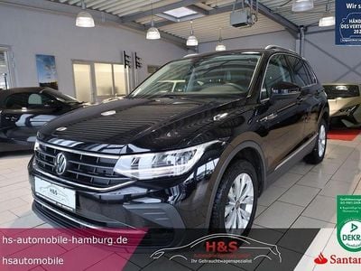 Gebraucht VW Tiguan Life 150 PS (110 kW) 2022 Deep black perleffekt SUV