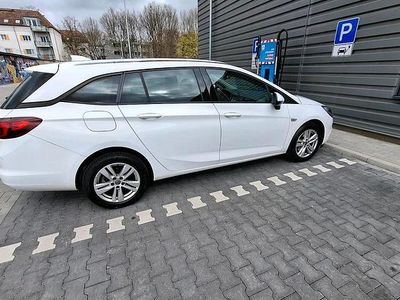 Gebraucht Opel Astra 125 PS (91 kW) 2017 Weiß Kombi