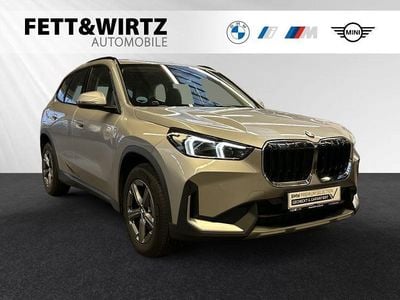 Spacesilber metallic Gebraucht 2025 BMW X1 Shadowline SUV | 36.900 € (Superpreis)