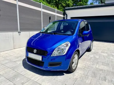 Gebraucht Suzuki Splash 65 PS (47 kW) 2009 Blau Kleinwagen