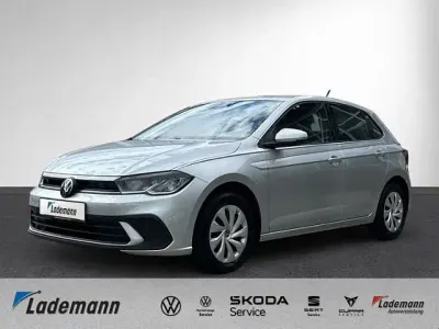 Gebraucht VW Polo Life 80 PS (58 kW) 2023 Silber Kleinwagen