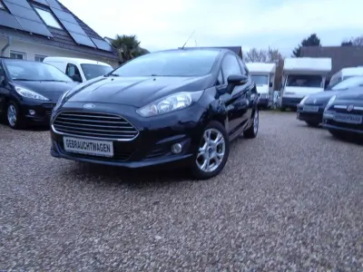 Używany Ford Fiesta Champions Edition 82 KM (60 kW) 2013 Czarny Hatchback