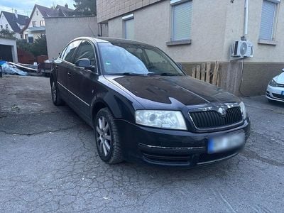 Gebraucht Skoda Superb 163 PS (119 kW) 2007 Schwarz Limousine
